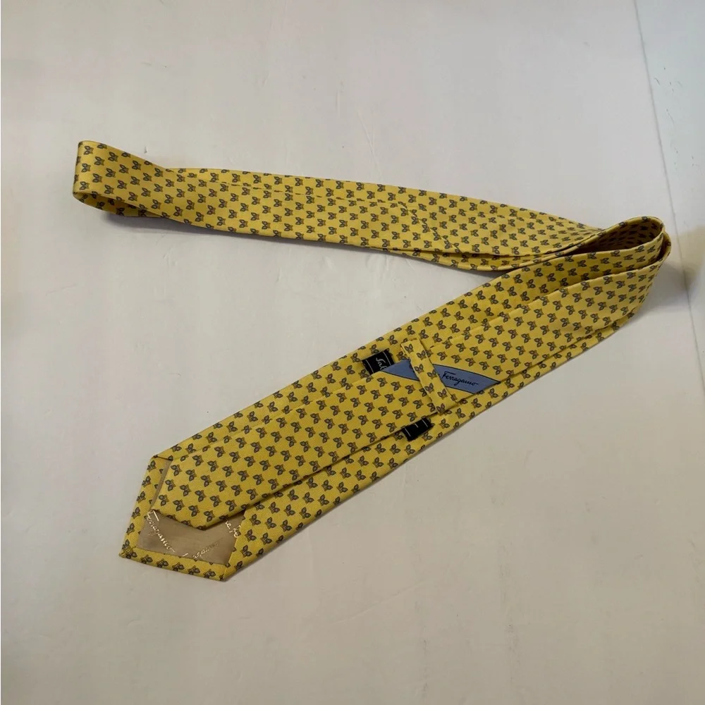 SALVATORE FERRAGAMO Italy Silk Tie Yellow with blue & brown butterflies